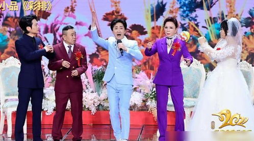 央视元宵晚会收视夺冠,百名主持人合唱难忘今宵,任鲁豫站稳c位